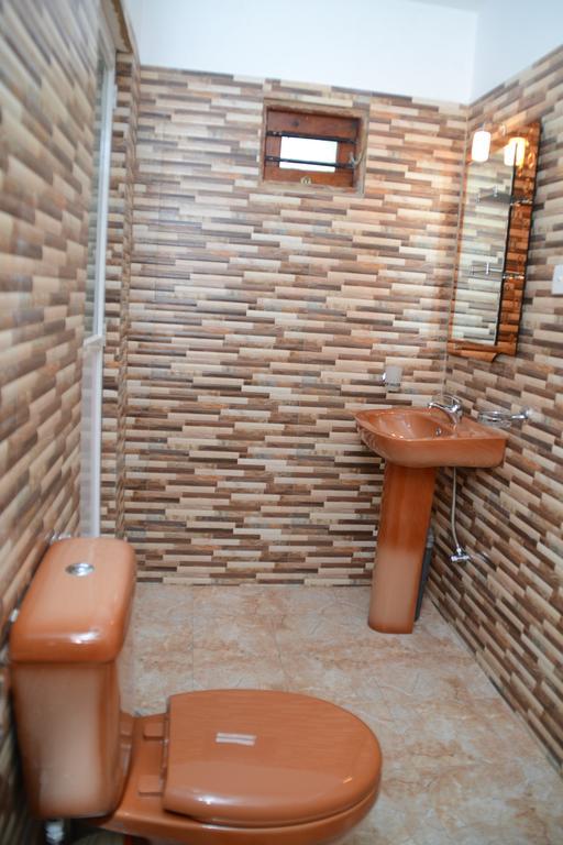 Surfcity Guesthouse Unawatuna Room photo
